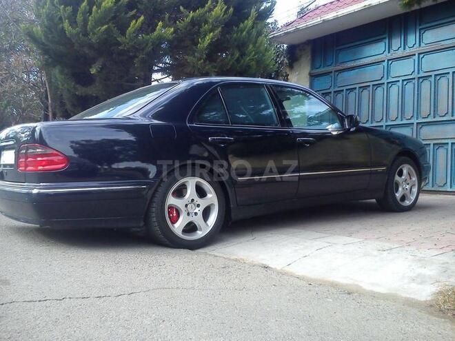 Mercedes E 280 2000, 195,000 km - 2.8 l - Bakı