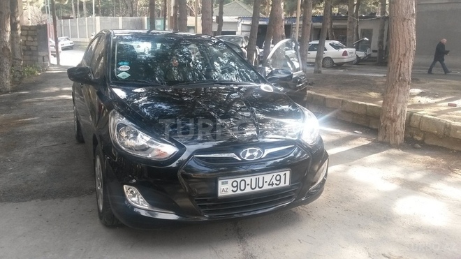 Hyundai Accent 2013, 35,000 km - 1.6 l - Bakı