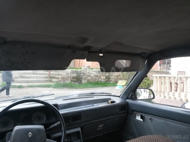 Renault  1997, 245,000 km - 1.3 л - Xırdalan