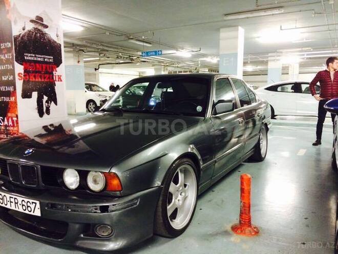 BMW 525 1991, 300,000 km - 2.5 l - Bakı
