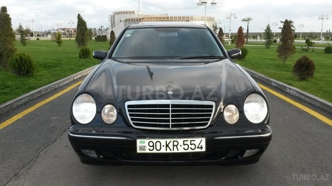 Mercedes E 240 2001, 221,000 km - 2.4 л - Kürdəmir
