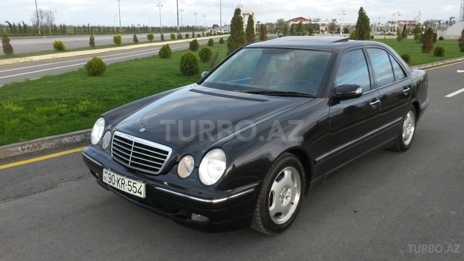 Mercedes E 240 2001, 221,000 km - 2.4 л - Kürdəmir