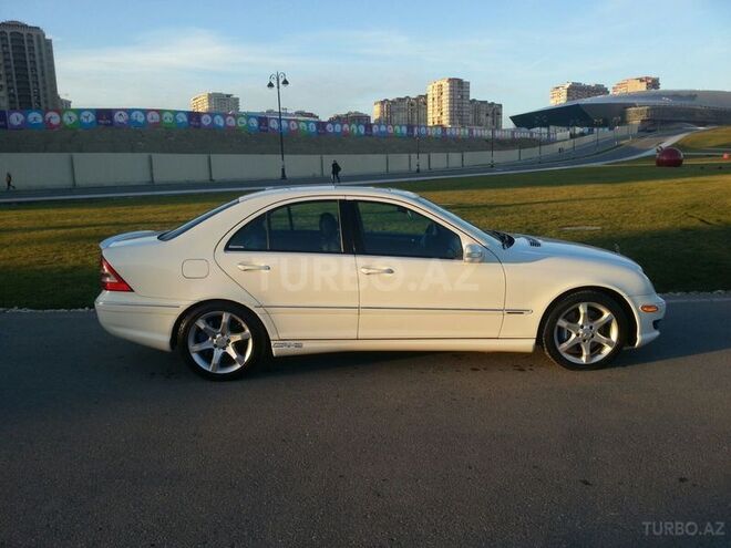 Mercedes C 230 2007, 18,000 km - 2.5 l - Bakı