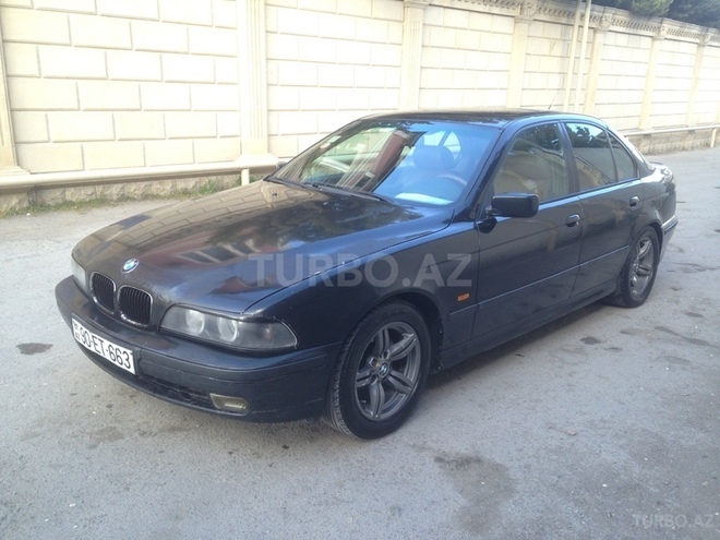BMW 528 1996, 322,000 km - 2.8 l - Bakı