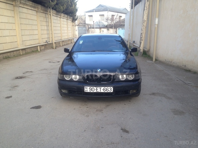 BMW 528 1996, 322,000 km - 2.8 l - Bakı