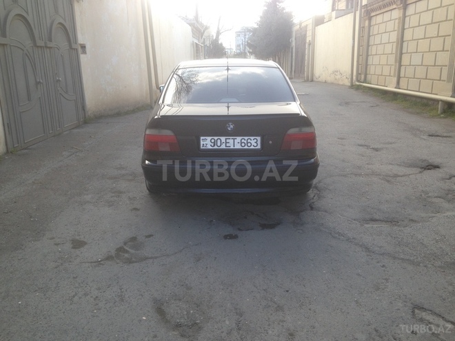 BMW 528 1996, 322,000 km - 2.8 l - Bakı