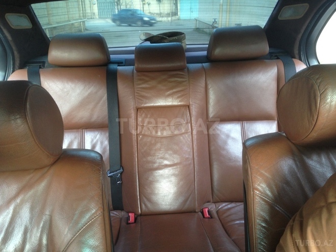 BMW 528 1996, 322,000 km - 2.8 l - Bakı