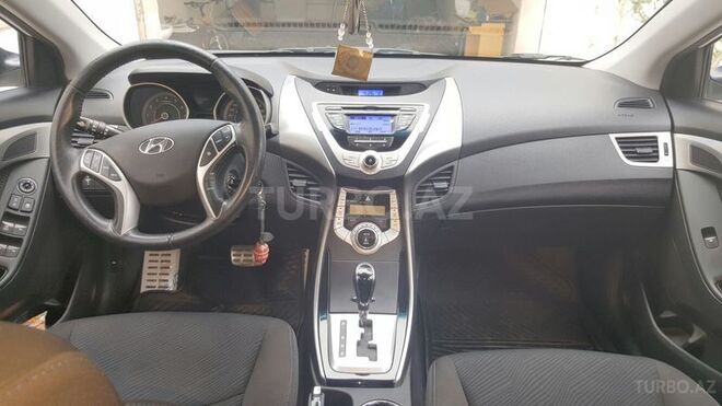 Hyundai Elantra 2012, 40,000 km - 1.8 l - Bakı