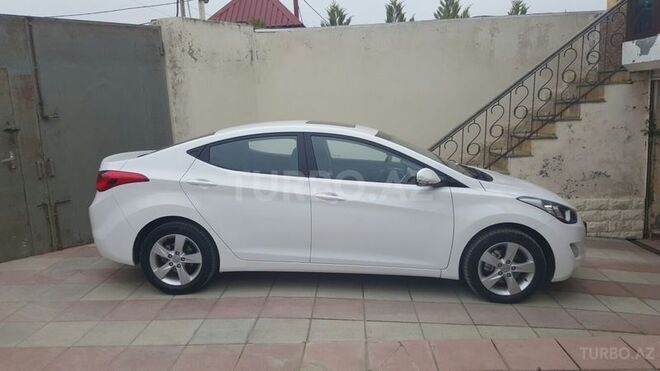 Hyundai Elantra 2012, 40,000 km - 1.8 l - Bakı