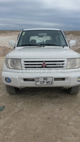 Mitsubishi Pajero io 1999, 183,000 km - 1.8 л - Bakı