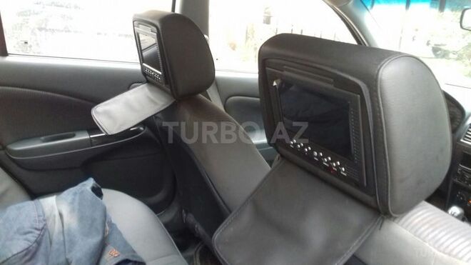 Nissan Sunny 2007, 200,000 km - 1.6 l - Bakı