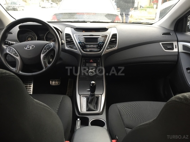 Hyundai Elantra 2014, 10,000 km - 1.8 l - Bakı