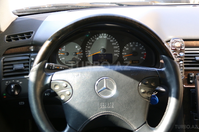 Mercedes E 240 2000, 113,000 km - 2.6 l - Bakı