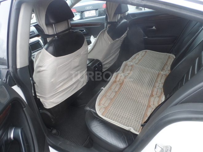 Volkswagen Passat CC 2010, 130,000 km - 2.0 l - Bakı