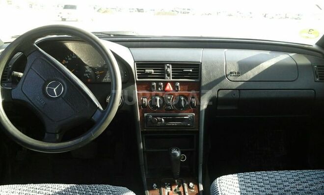 Mercedes C 220 1999, 20,000 km - 2.2 l - Sumqayıt