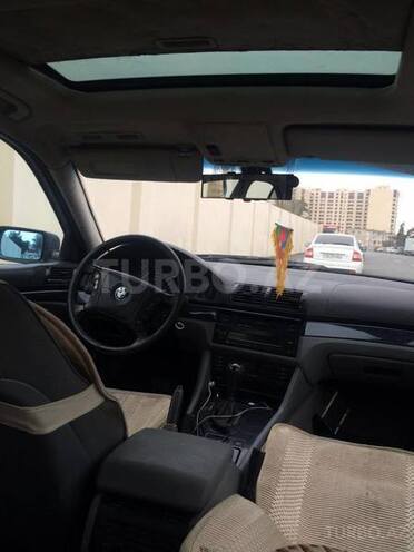 BMW 525 1998, 300,000 km - 2.5 l - Bakı
