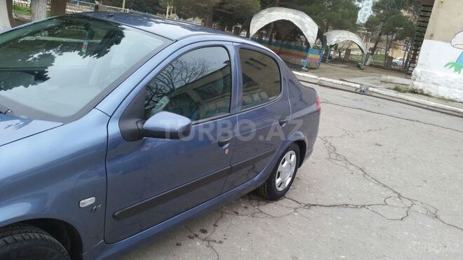 Iran Khodro Runna 2014, 23,047 km - 1.6 l - Sumqayıt