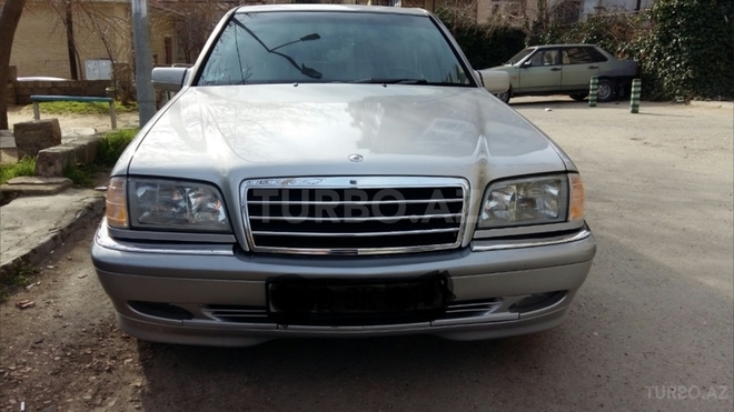 Mercedes C 230 1998, 210,000 km - 2.3 l - Bakı