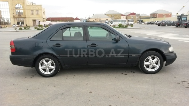 Mercedes C 200 1997, 357,000 km - 2.0 l - Sumqayıt