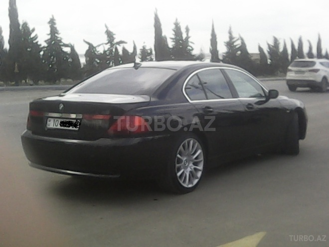 BMW 735 2003, 216,000 km - 3.5 l - Şirvan