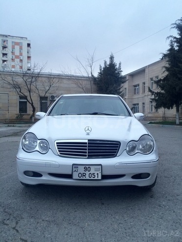 Mercedes C 240 2001, 178,000 km - 2.6 l - Bakı