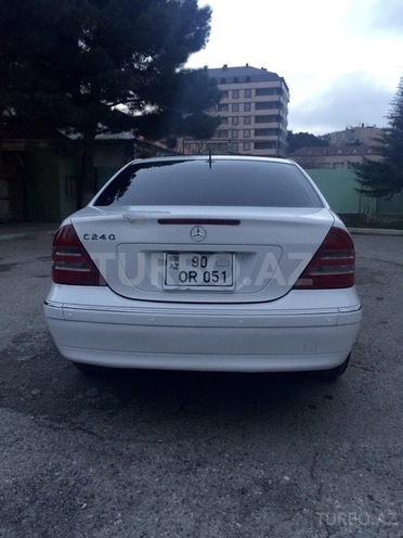 Mercedes C 240 2001, 178,000 km - 2.6 l - Bakı