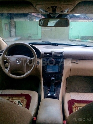 Mercedes C 240 2001, 178,000 km - 2.6 l - Bakı