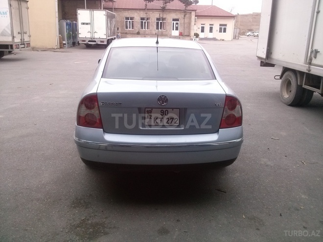Volkswagen Passat 2001, 286,000 km - 2.8 л - Bakı