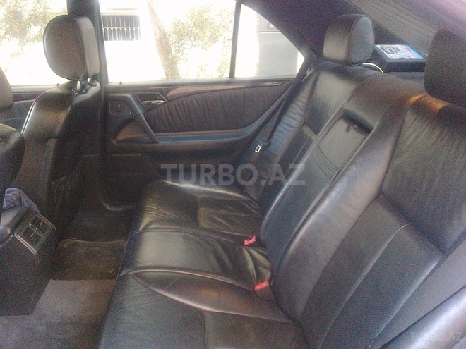Mercedes E 280 1996, 325,000 km - 2.8 л - Bakı