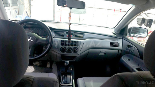 Mitsubishi Lancer 2006, 81,000 km - 1.3 l - Bakı
