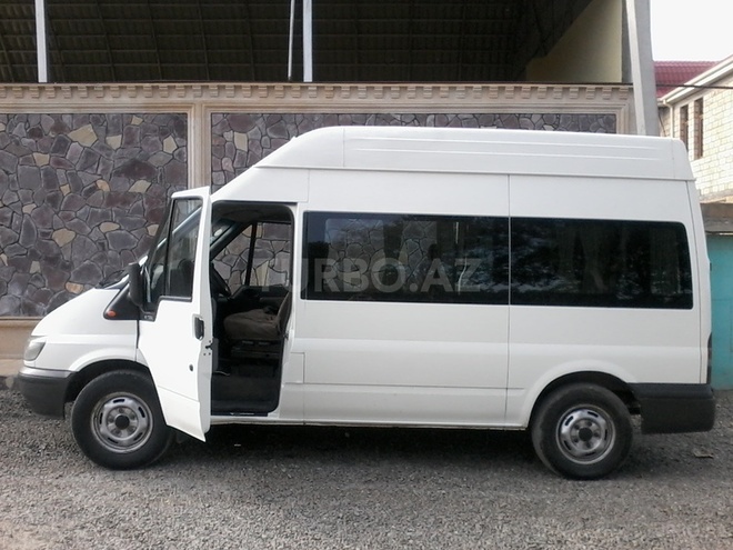 Ford Transit 2002, 150,000 km - 0.3 л - Göygöl