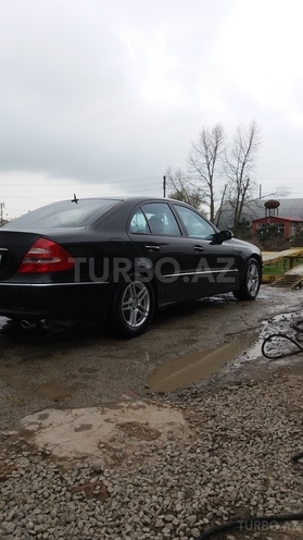Mercedes E 260 2003, 270,000 km - 2.6 l - Masallı