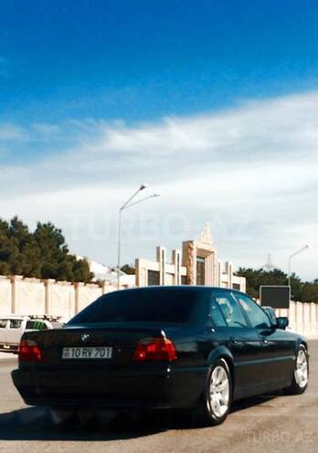 BMW 735 1997, 302,000 km - 3.5 l - Bakı