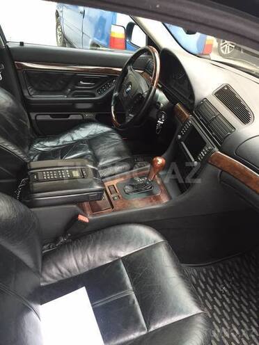 BMW 735 1997, 302,000 km - 3.5 l - Bakı