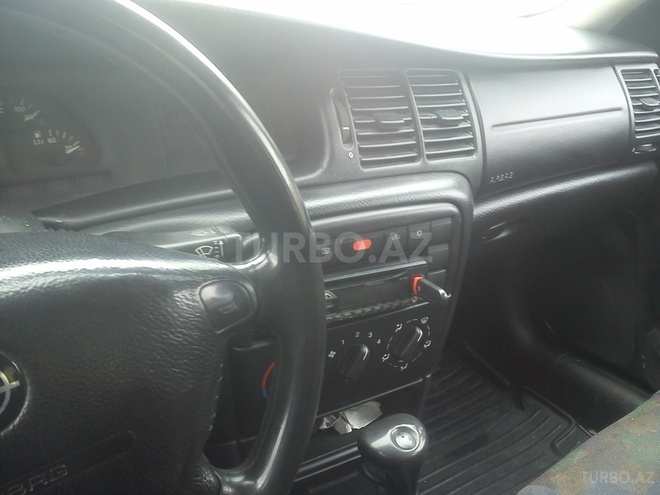 Opel Vectra 1999, 314,000 km - 1.6 l - Bakı
