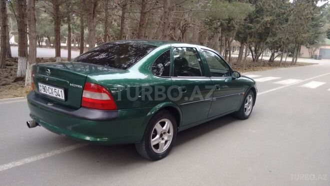 Opel Vectra 1997, 250,000 km - 1.8 l - Sumqayıt
