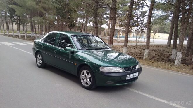 Opel Vectra 1997, 250,000 km - 1.8 l - Sumqayıt