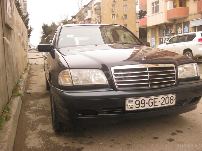 Mercedes C 180 1999, 241,000 km - 1.8 l - Bakı