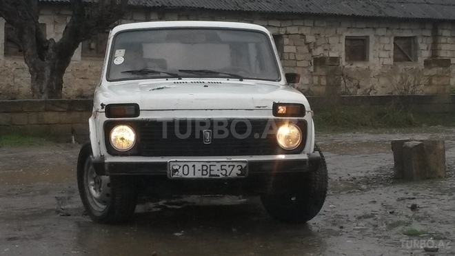 LADA (VAZ) Niva 1985, 148,000 km - 1.7 л - Quba