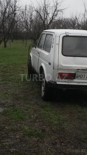 LADA (VAZ) Niva 1985, 148,000 km - 1.7 л - Quba