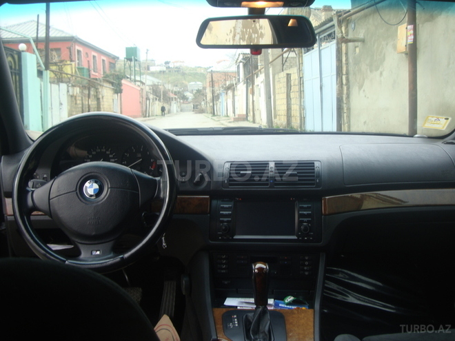 BMW 525 2001, 174,000 km - 2.5 l - Bakı