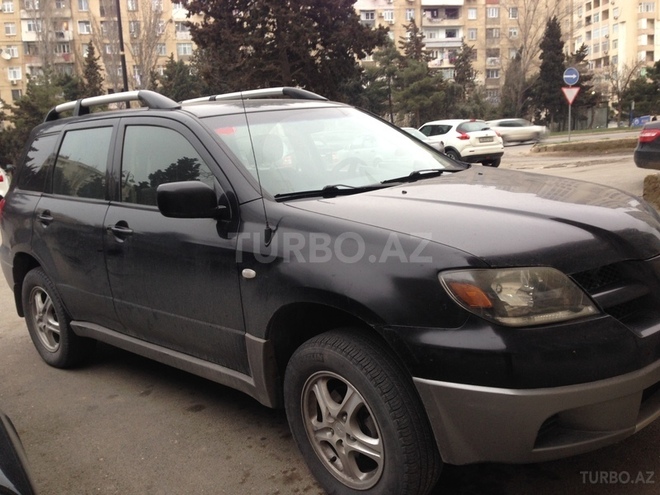 Mitsubishi Outlander 2003, 147,000 km - 2.4 l - Bakı