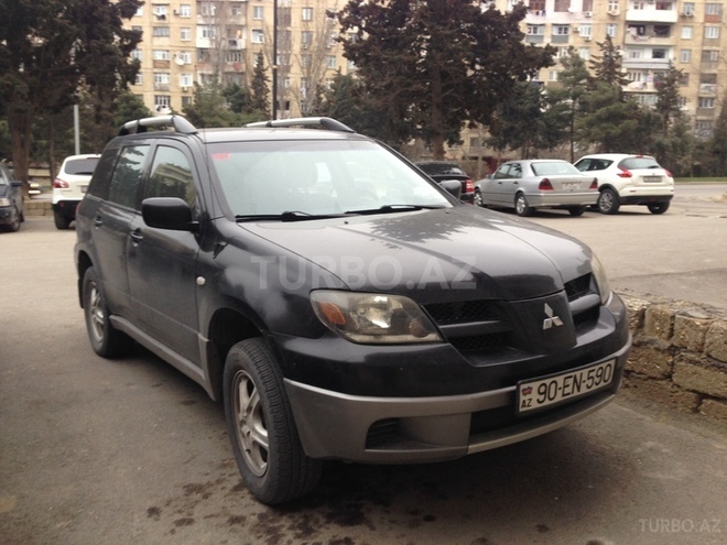 Mitsubishi Outlander 2003, 147,000 km - 2.4 l - Bakı