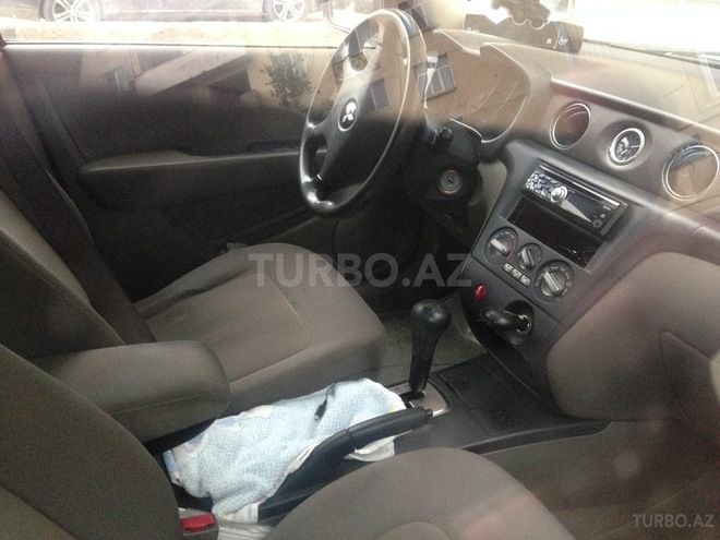 Mitsubishi Outlander 2003, 147,000 km - 2.4 l - Bakı