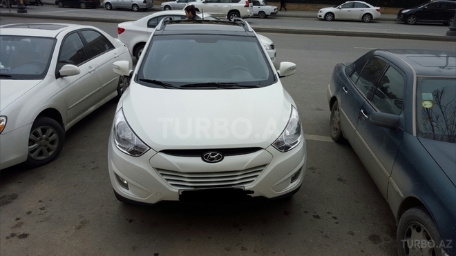 Hyundai ix35 2012, 77,000 km - 2.0 l - Bakı