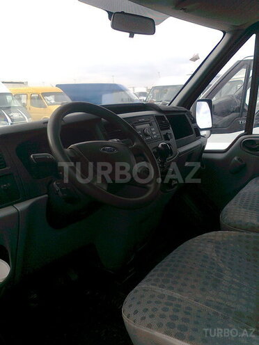 Ford Transit 1998, 125,000 km - 2.4 л - 