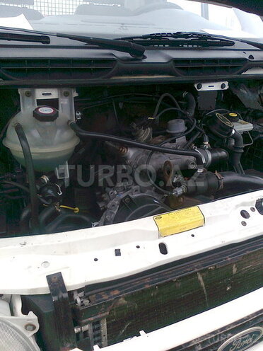 Ford Transit 1998, 125,000 km - 2.4 л - 
