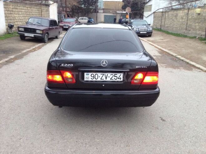 Mercedes E 220 1995, 550,000 km - 2.2 l - Sumqayıt
