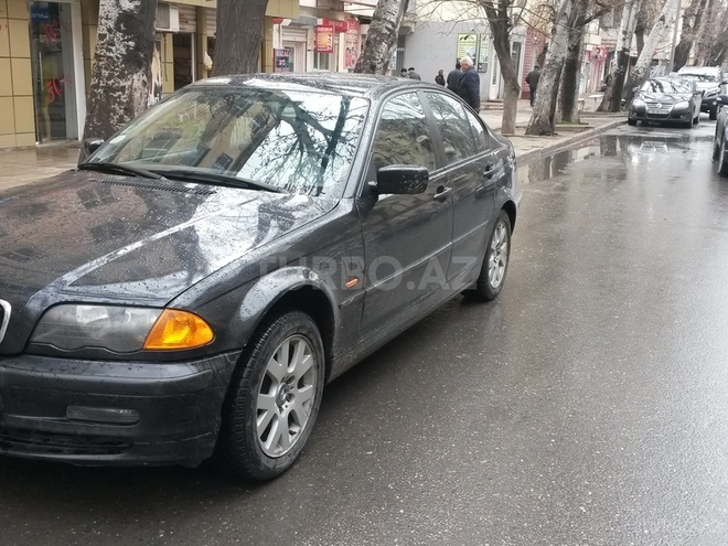 BMW 320 2000, 148,000 km - 2.0 л - Bakı