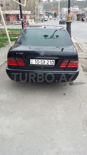Mercedes E 320 1999, 208,000 km - 3.5 l - Bakı
